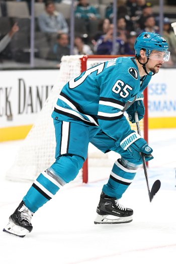 Sharks defenseman Erik Karlsson